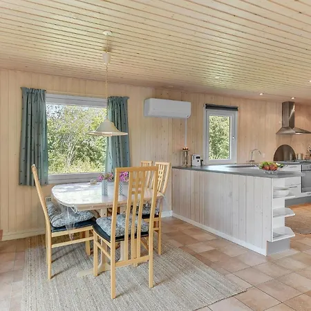 Two-bedroom Haderslev With A Fireplace 05 Diernæs