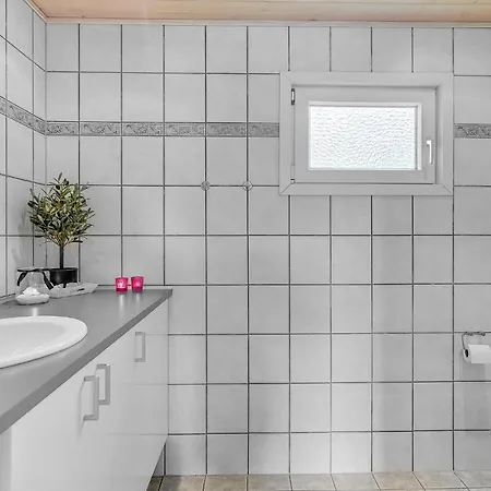 Two-bedroom Haderslev With A Fireplace 05